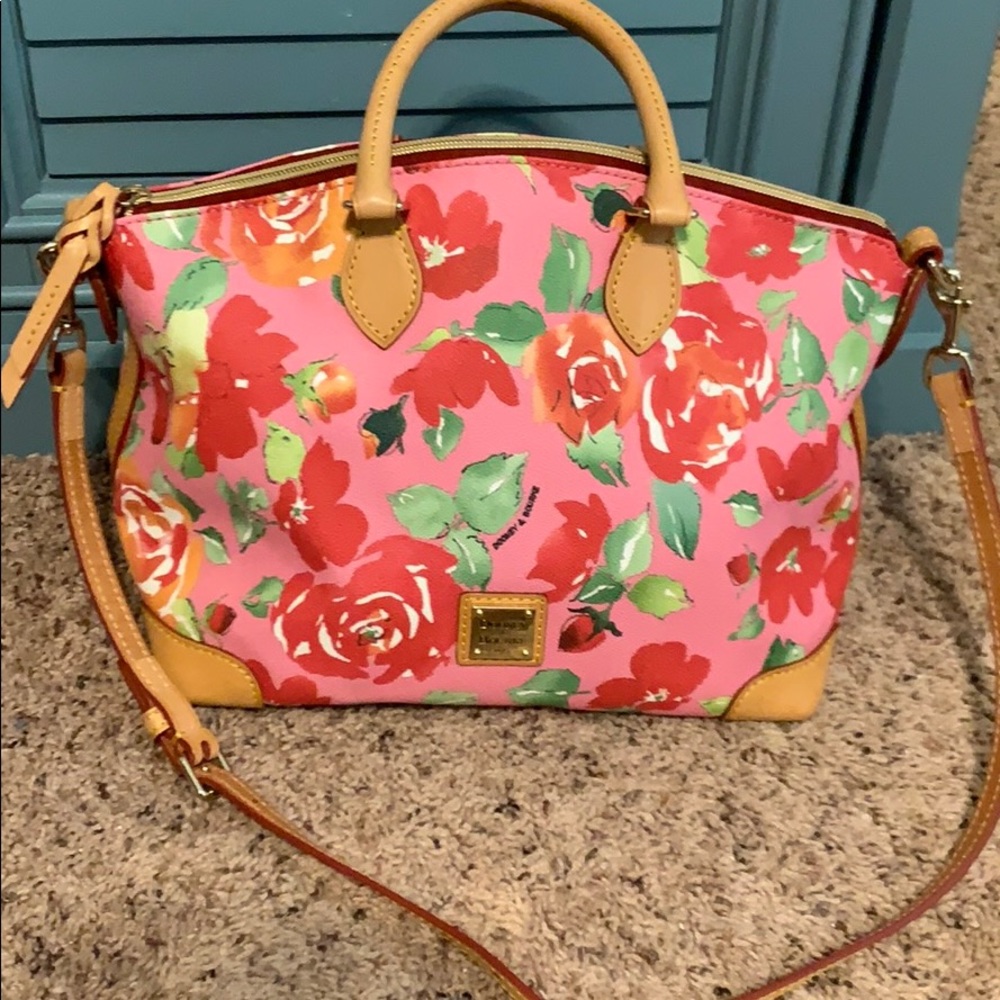 Dooney & Bourke Purse